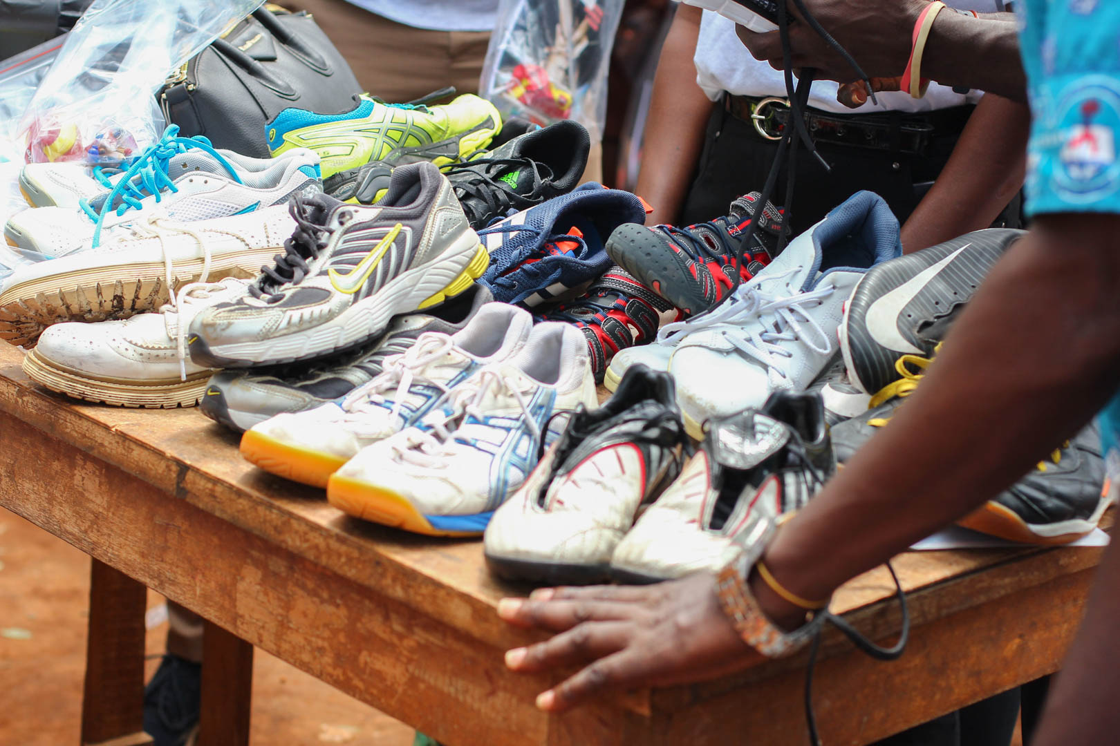 shoe charity donations- courtesy smileatschool